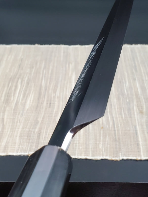 Mizuyaki Honyaki Mirror surface wave floating yanagi blade|郷右馬允義弘 水焼本焼 柳刃300mm 鏡面波浮かし仕様 黒檀八角柄/朴鞘