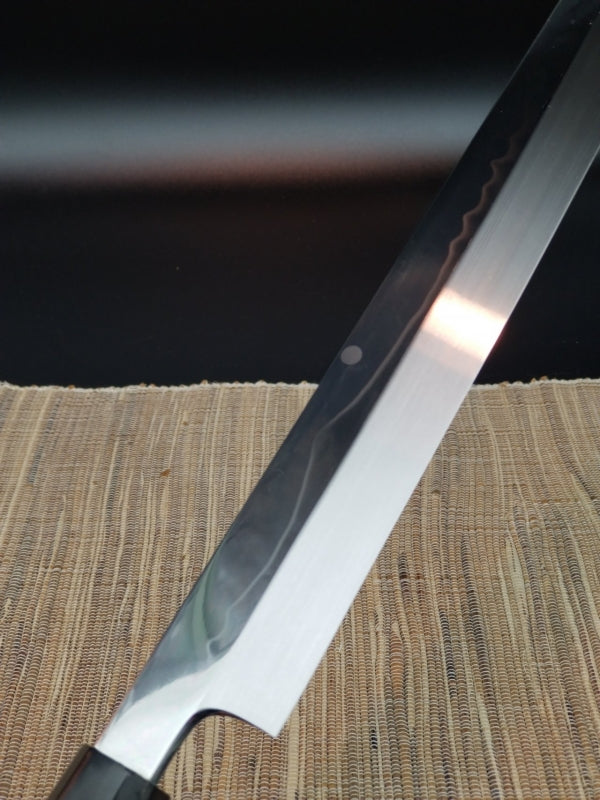 Mizu-yaki Honyaki Mt.Fuji hanging moon kirituke-yanagi blade|郷右馬允義弘 水焼本焼 富士掛かり月 柳切付300mm 黒檀八角柄/朴鞘