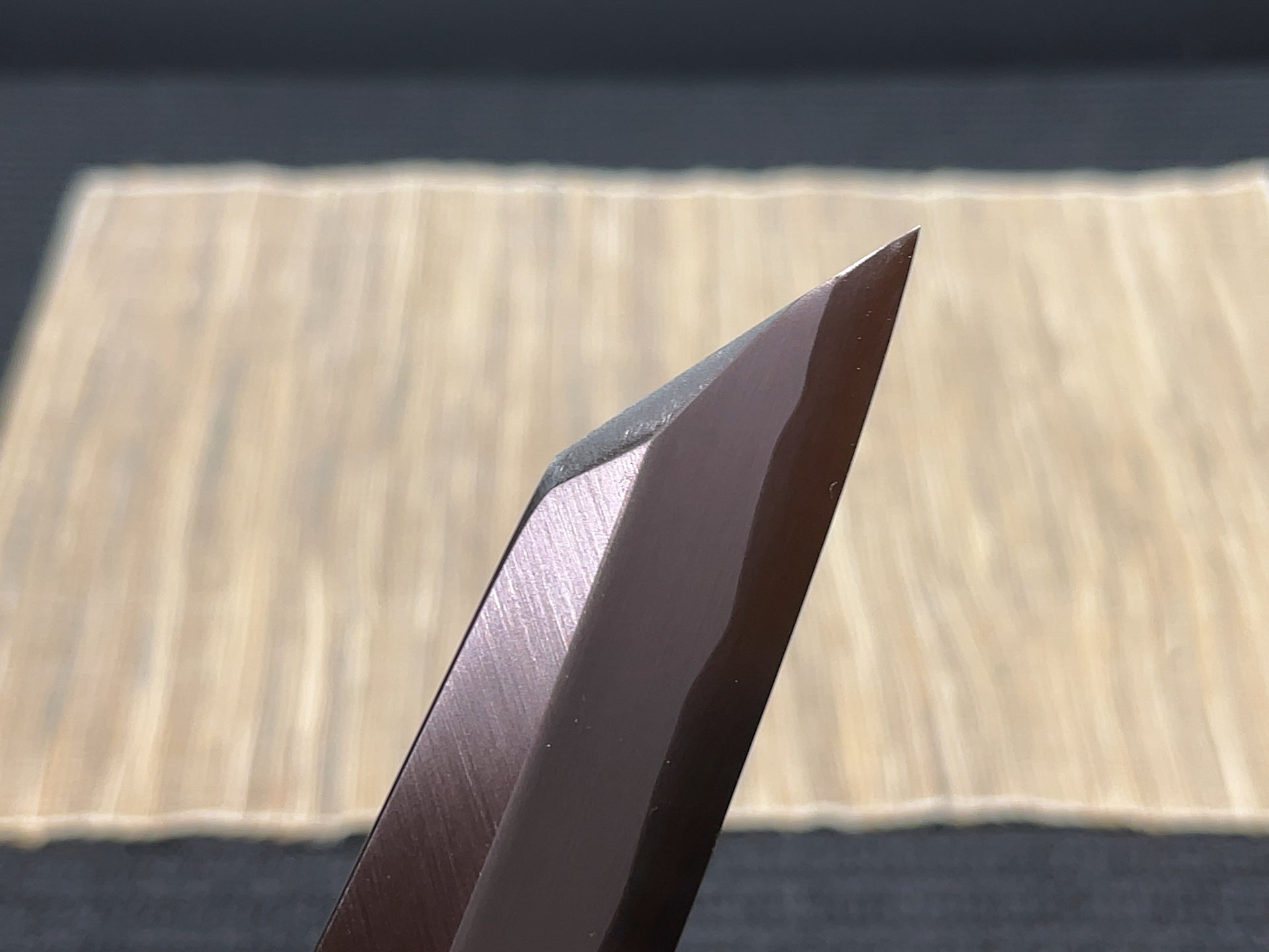 Wave expression yanagi-kirituke blade｜郷右馬允義弘　青波打 柳切付270mm　一位八角柄　朴鞘付属